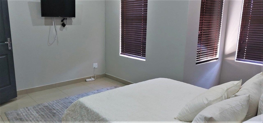 5 Bedroom Property for Sale in Minerva Gardens Northern Cape